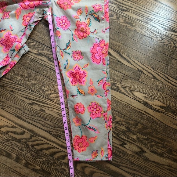 Jones New York Pink Floral Soho Ankle Jeans | 12P - Picture 5 of 8